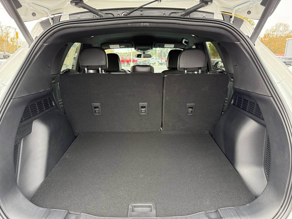 New 2026 Ford Escape ST-Line w/ Cold Weather Package image 17