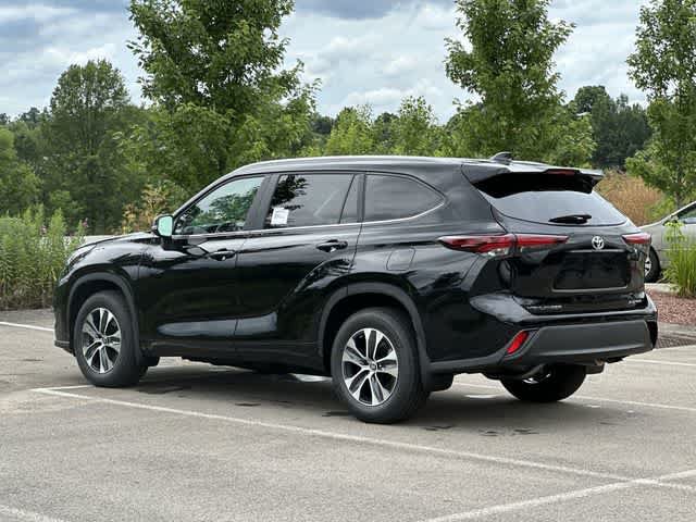 New 2024 Toyota Highlander XLE AWD/4WD image 35