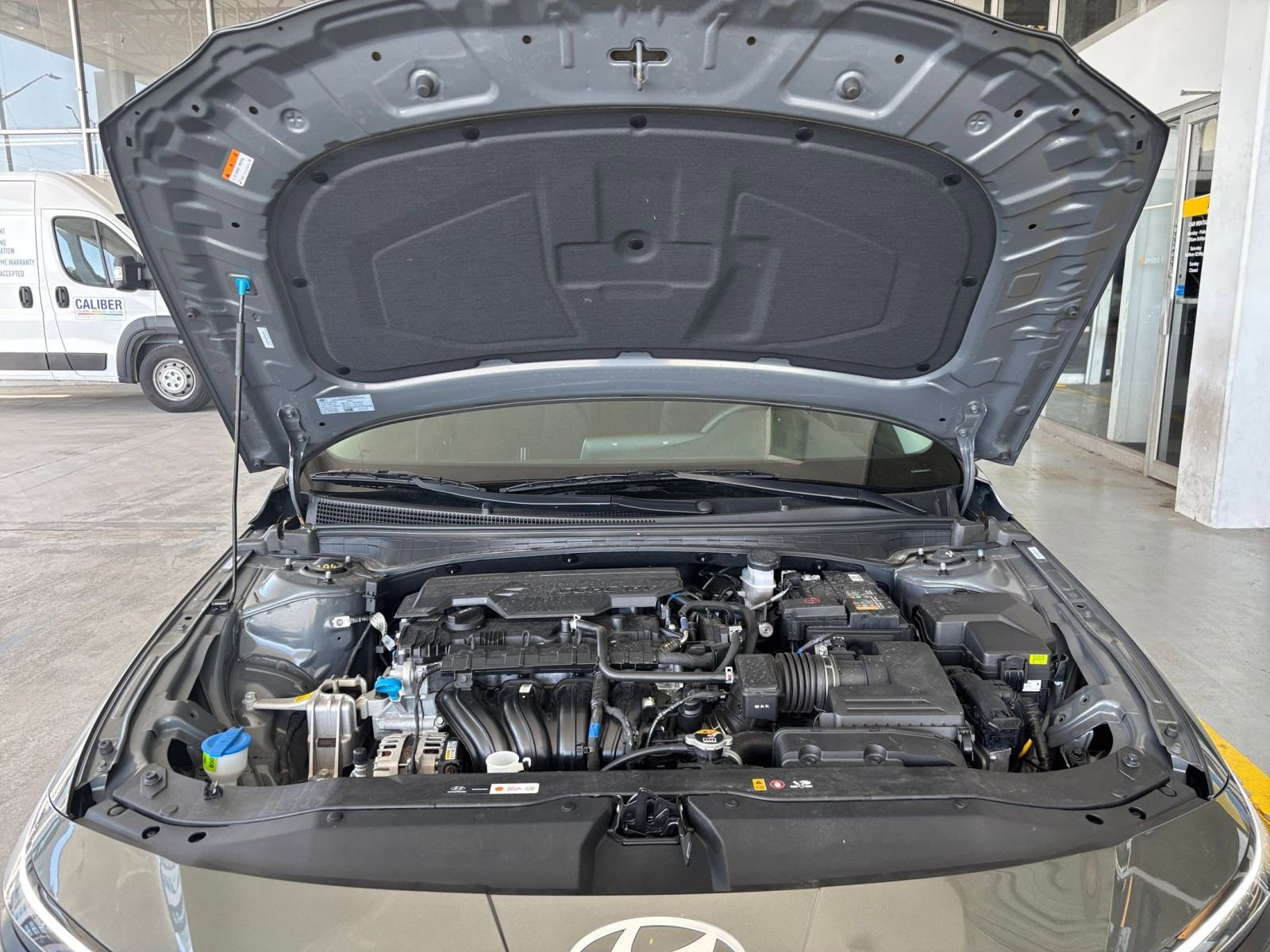Used 2025 Hyundai Elantra SEL image 36