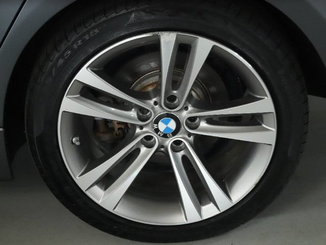 Used 2018 BMW 330i xDrive Sedan w/ Premium Package AWD/4WD image 44