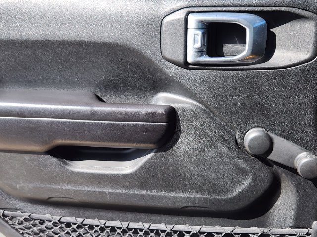Used 2020 Jeep Gladiator Sport AWD/4WD image 24