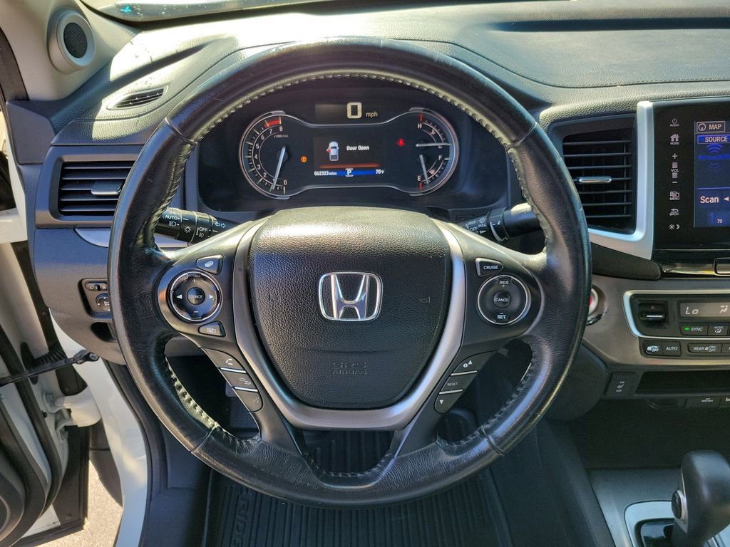 Used 2017 Honda Ridgeline RTL-T image 25