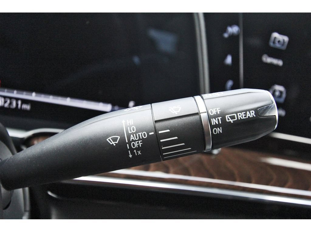 Used 2023 Cadillac Escalade Sport Platinum RWD image 19