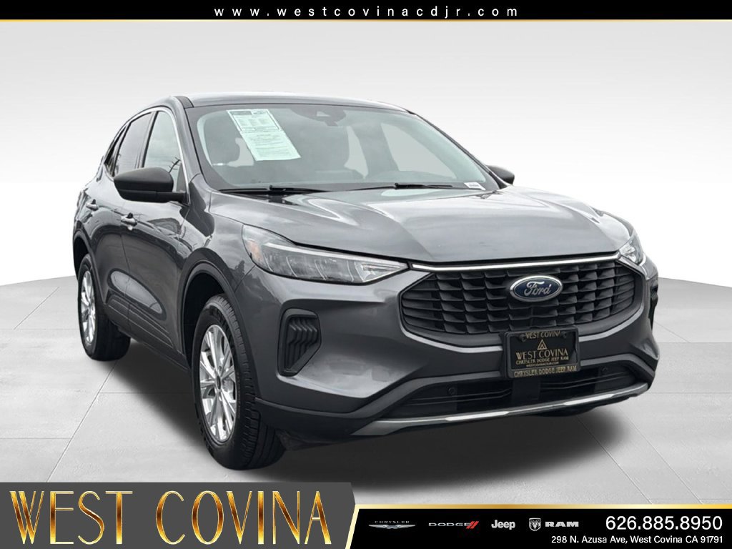 Used 2024 Ford Escape Active AWD/4WD image 2