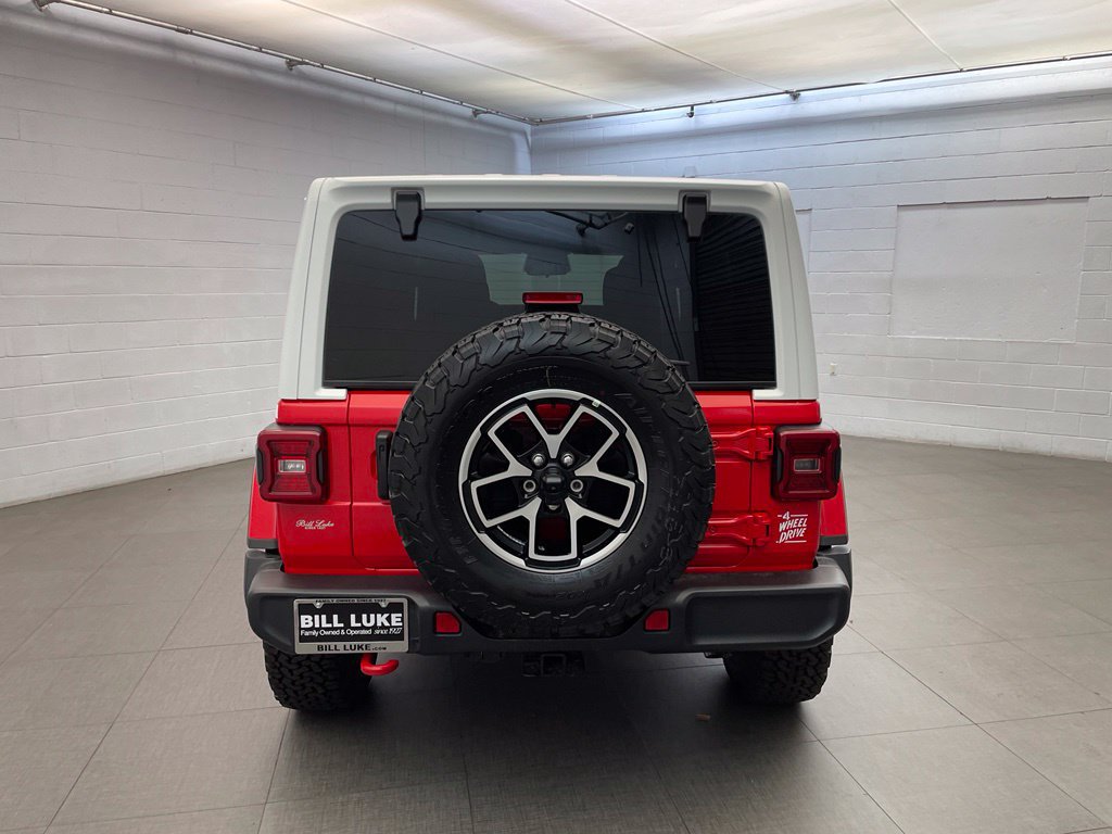 New 2026 Jeep Wrangler Unlimited Rubicon w/ Whitecap Package AWD/4WD image 4