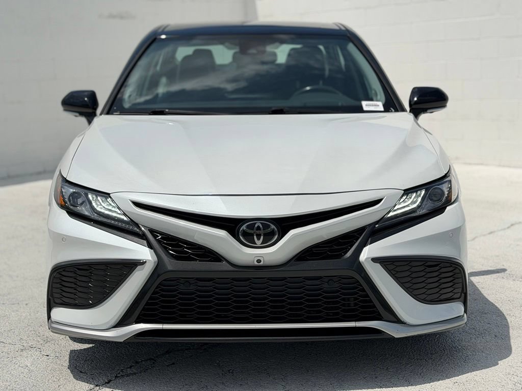 Used 2023 Toyota Camry XSE w/ Navigation Package FWD image 3