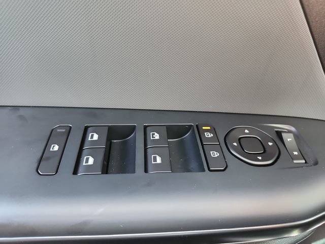 New 2026 Kia K4 FWD image 23