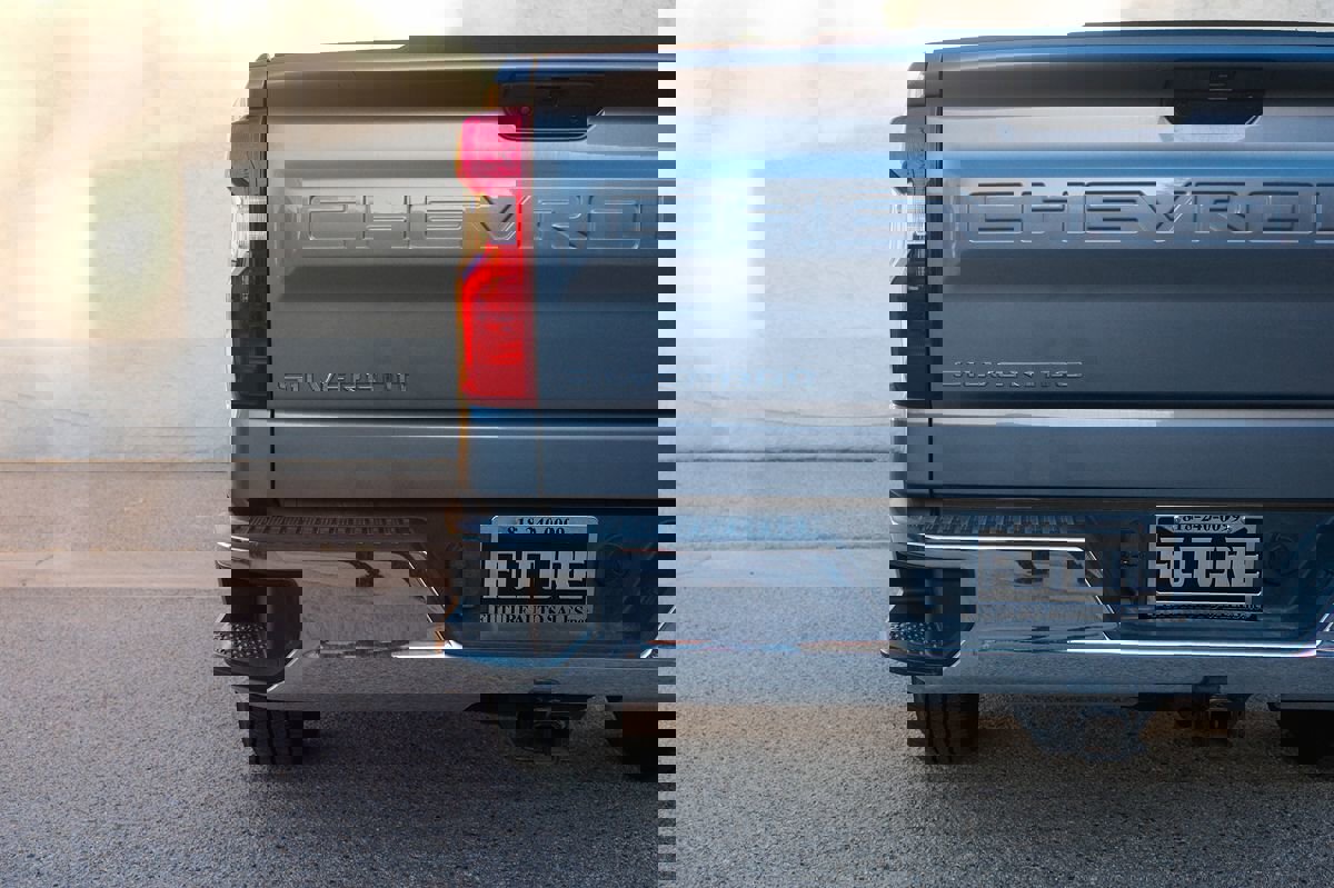 Used 2021 Chevrolet Silverado 1500 LT image 23