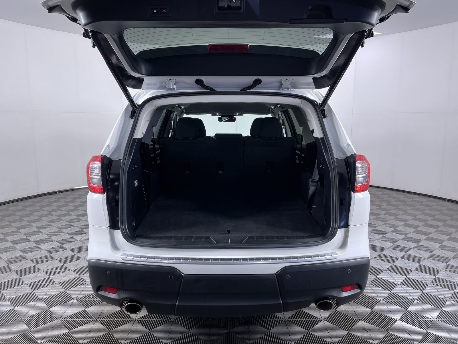 Used 2023 Subaru Ascent Premium w/ Convenience Package AWD/4WD image 25