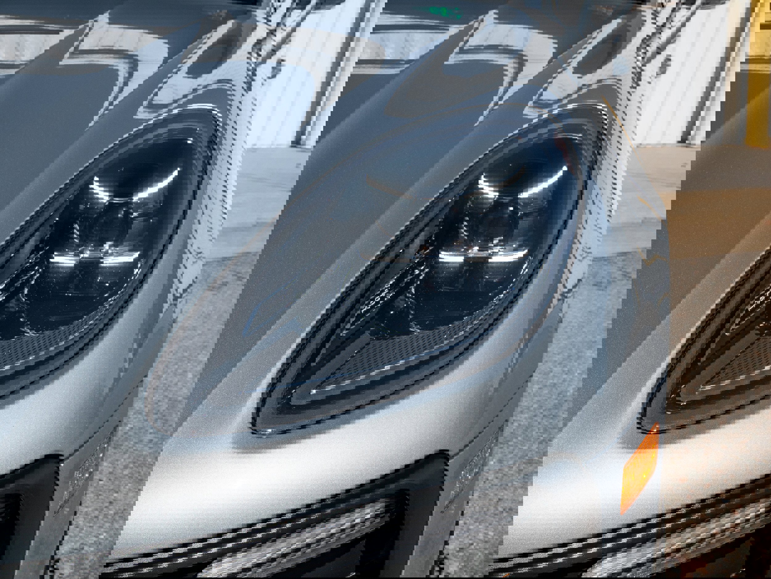 Used 2023 Porsche Macan image 13