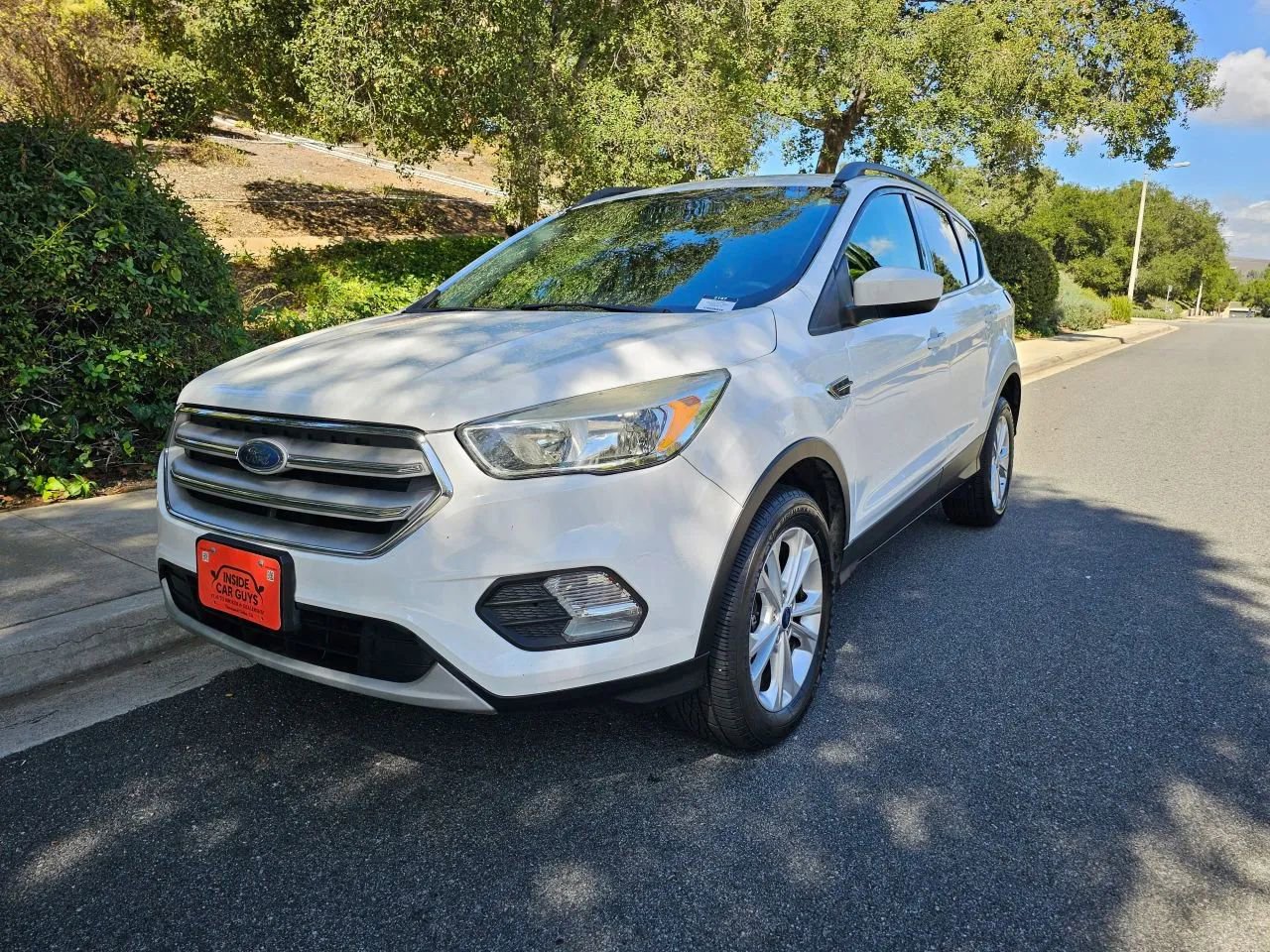 Used 2018 Ford Escape SE w/ SE Sync 3 Package