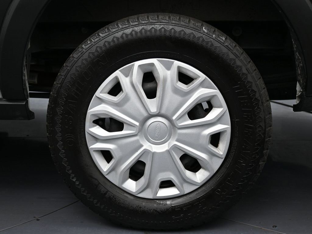 Used 2023 Ford Transit 350 XLT image 10