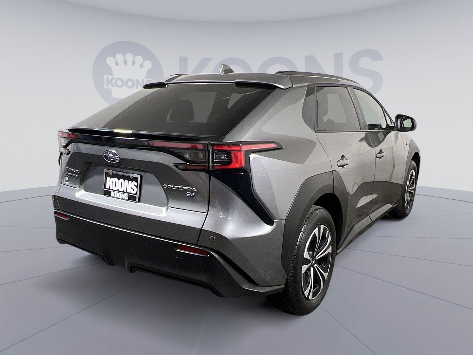 Used 2024 Subaru Solterra Premium image 7