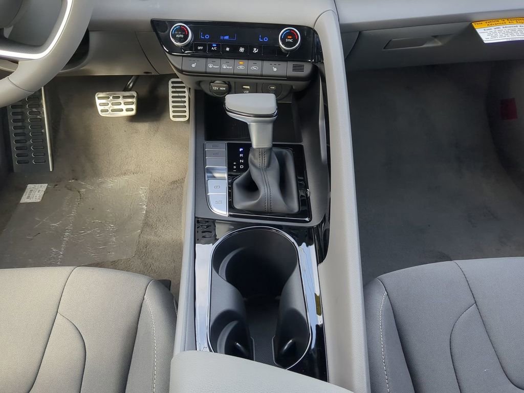 New 2026 Hyundai Elantra SEL Sport image 20