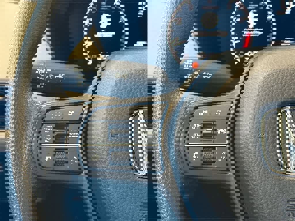 Certified 2025 Honda HR-V LX image 23