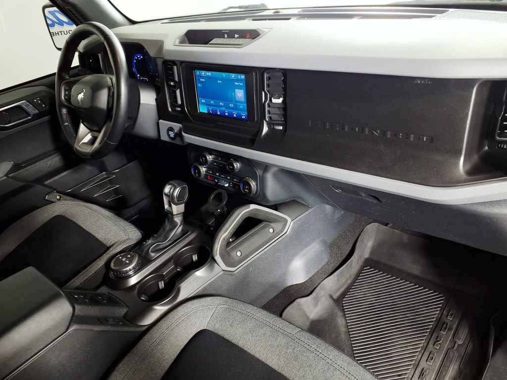 Used 2022 Ford Bronco Big Bend image 13