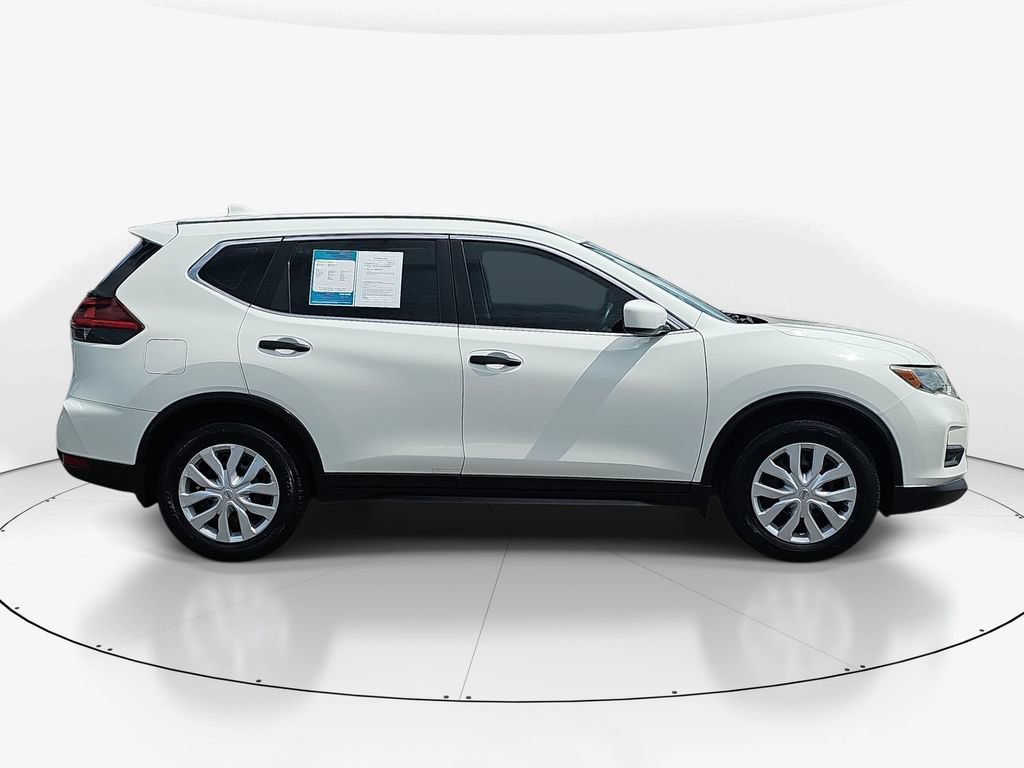 Used 2018 Nissan Rogue S FWD image 5