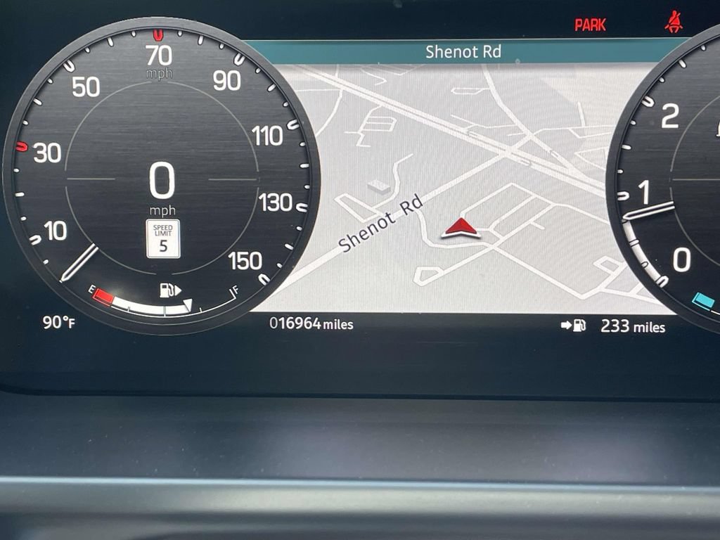 Certified 2024 Land Rover Defender 110 SE AWD/4WD image 36
