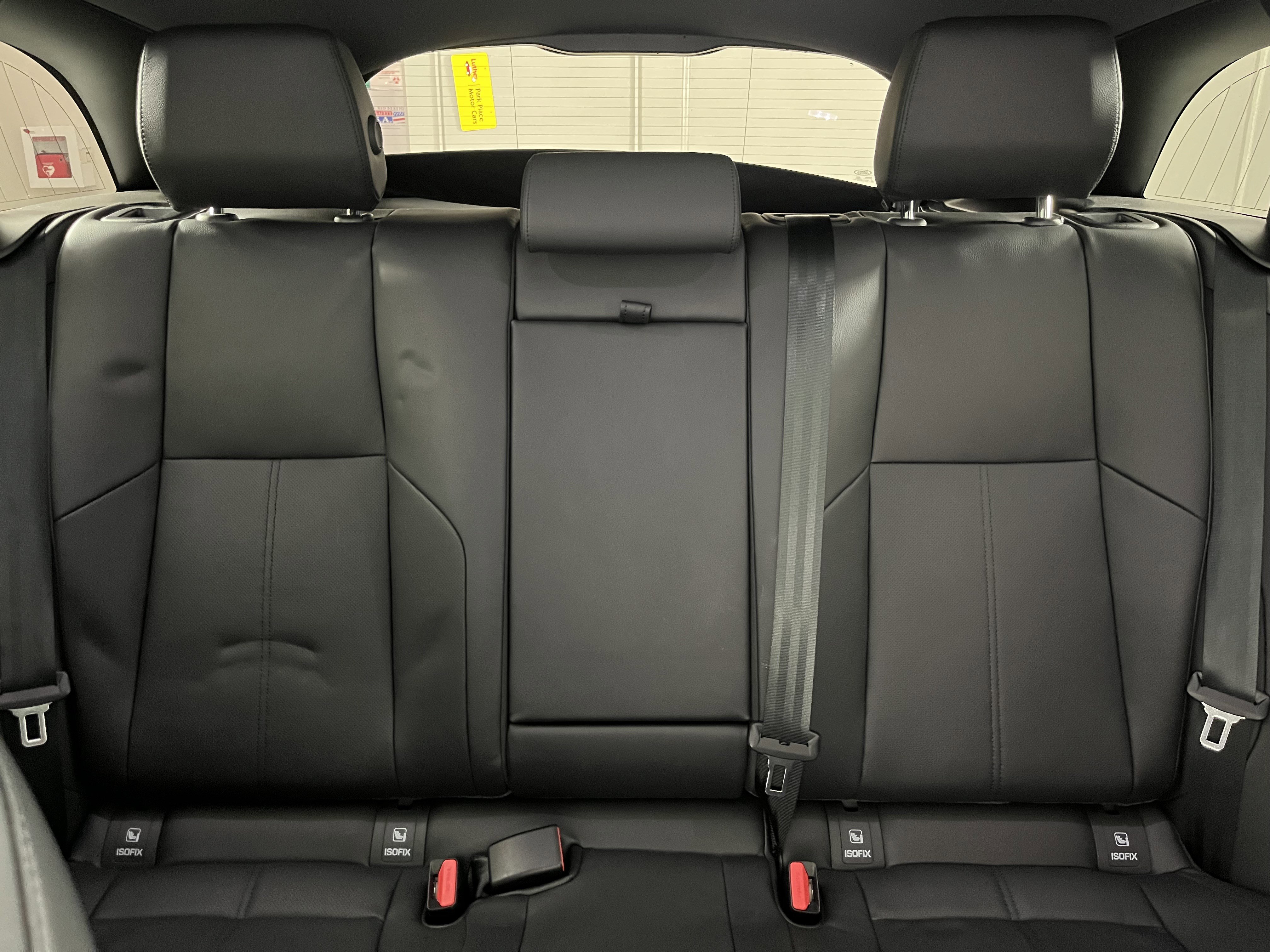 Used 2024 Land Rover Range Rover Velar Dynamic SE image 23