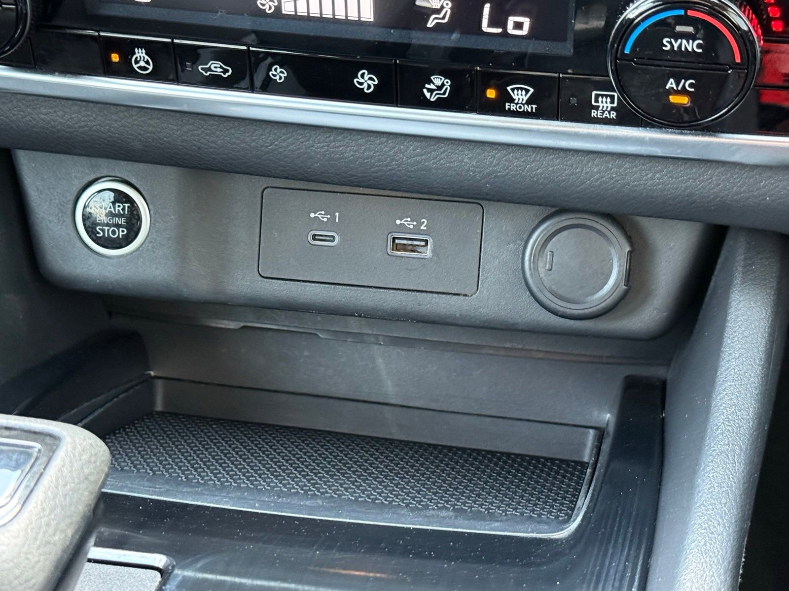 Used 2021 Nissan Rogue SV w/ Premium Package AWD/4WD image 23