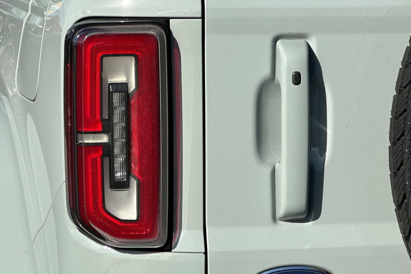 Used 2023 Ford Bronco Outer Banks image 49