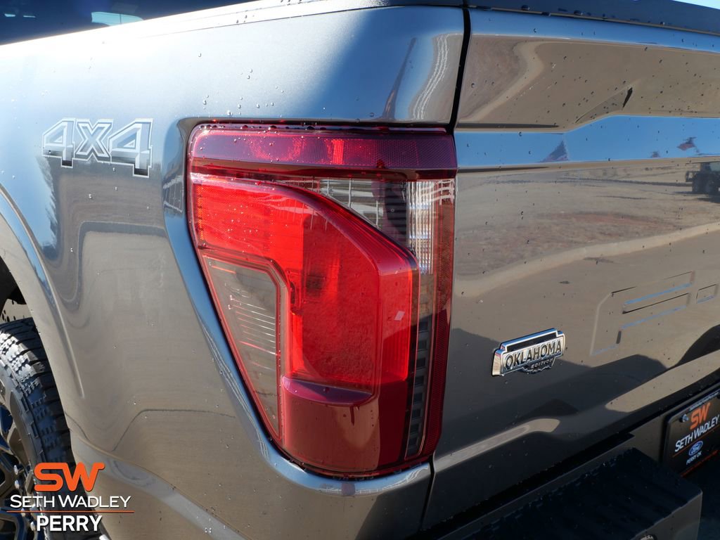 New 2026 Ford F150 XLT w/ XLT Black Appearance Package image 11