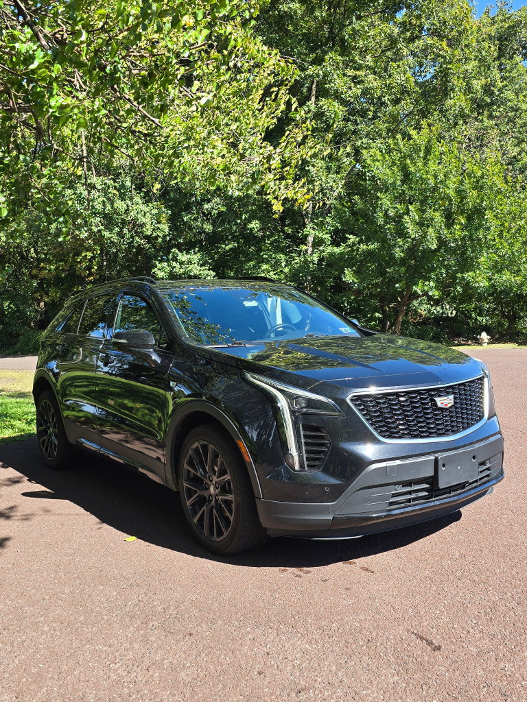 Used 2023 Cadillac XT4 Sport AWD/4WD image 4