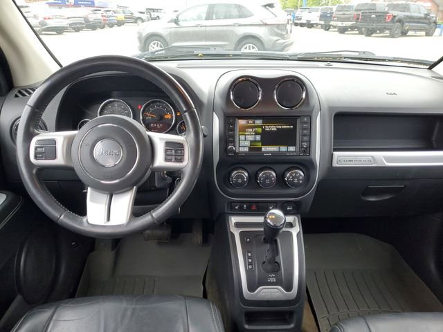 Used 2016 Jeep Compass High Altitude AWD/4WD image 29