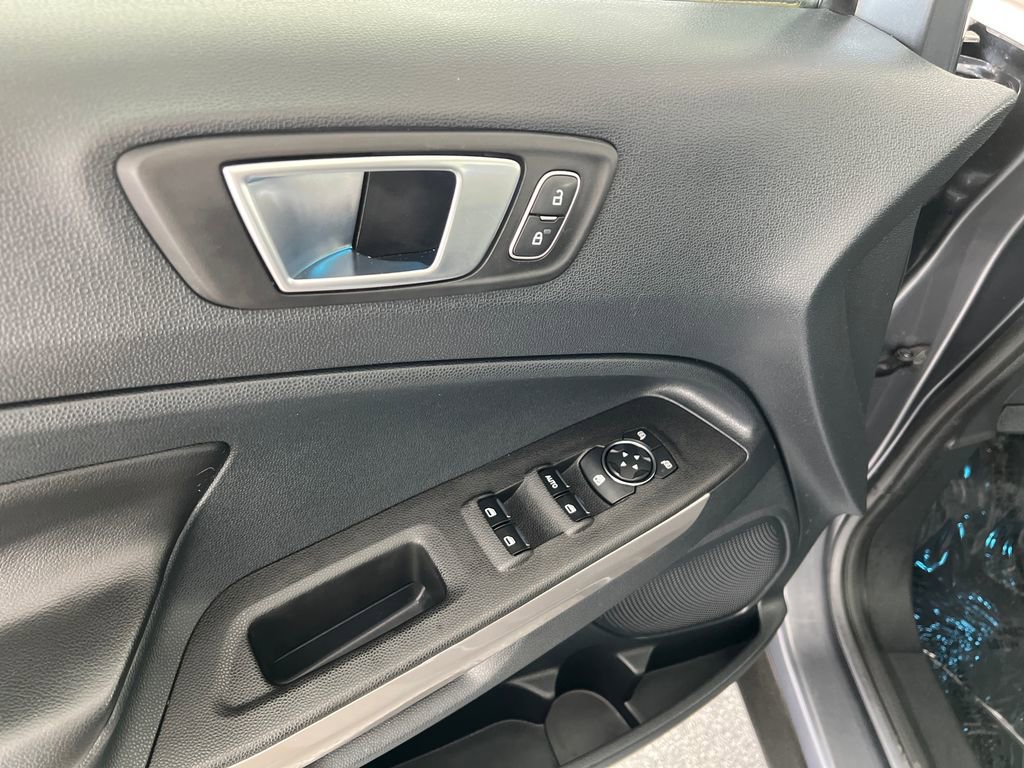 Used 2019 Ford EcoSport Titanium image 13