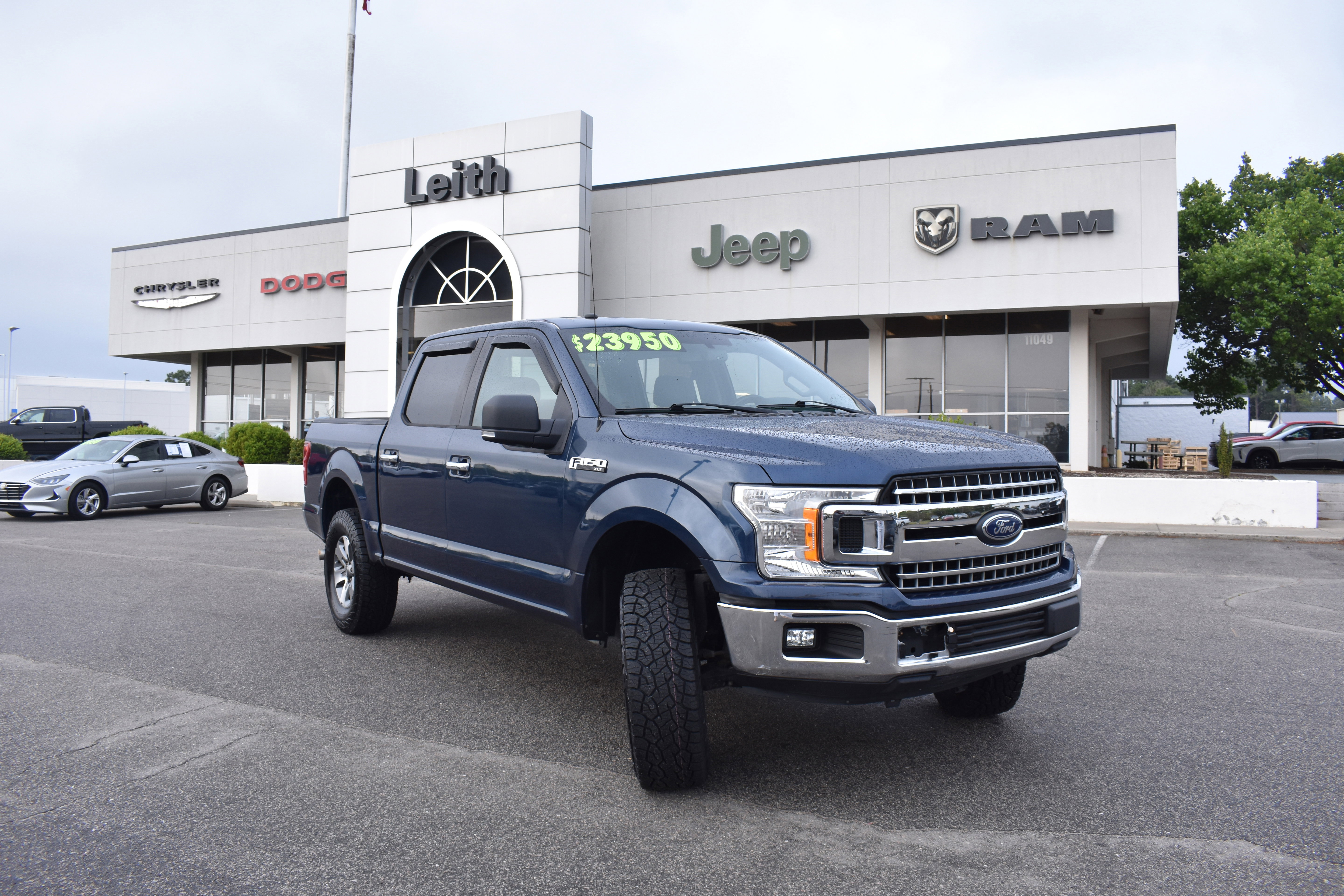 Used 2018 Ford F150 XLT w/ Equipment Group 301A Mid image 1