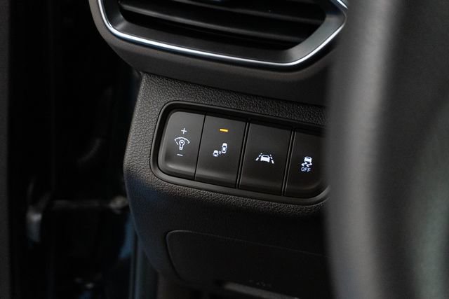 Used 2020 Hyundai Santa Fe SEL image 19