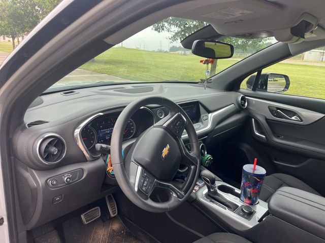 Used 2022 Chevrolet Blazer LT w/ Redline Edition FWD image 6