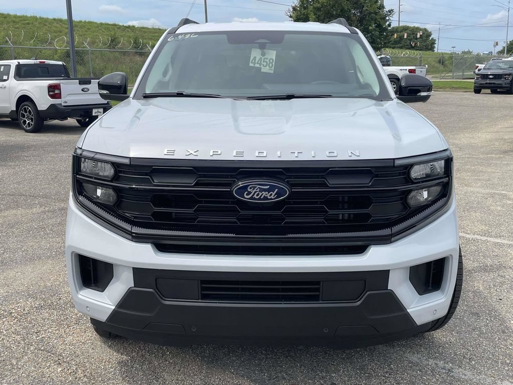 New 2026 Ford Expedition Active RWD image 8