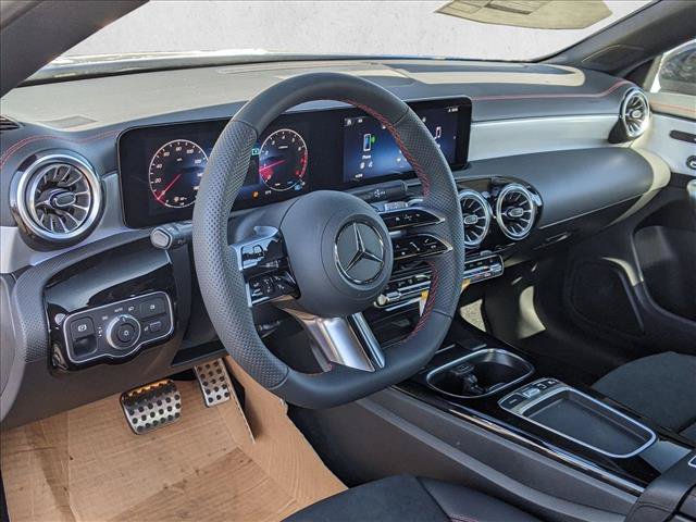 Used 2026 Mercedes-Benz CLA 250 4MATIC video 3