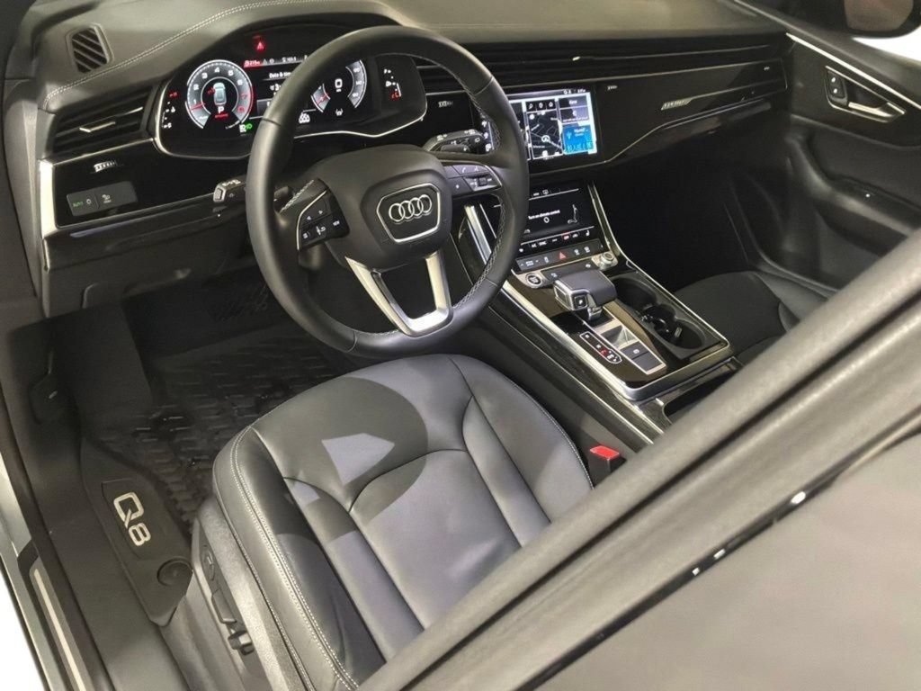 Used 2025 Audi Q8 Premium w/ Convenience Package AWD/4WD image 14