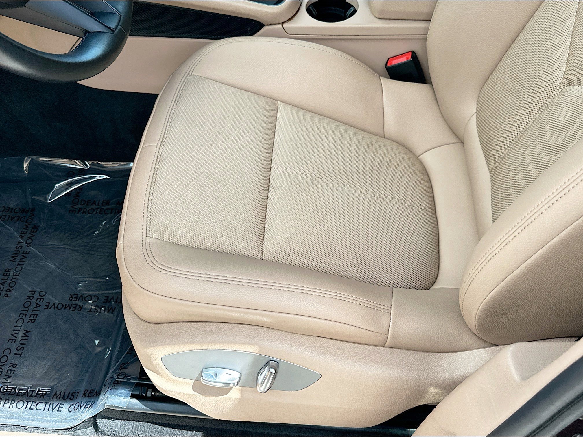 Used 2024 Porsche Macan S image 18