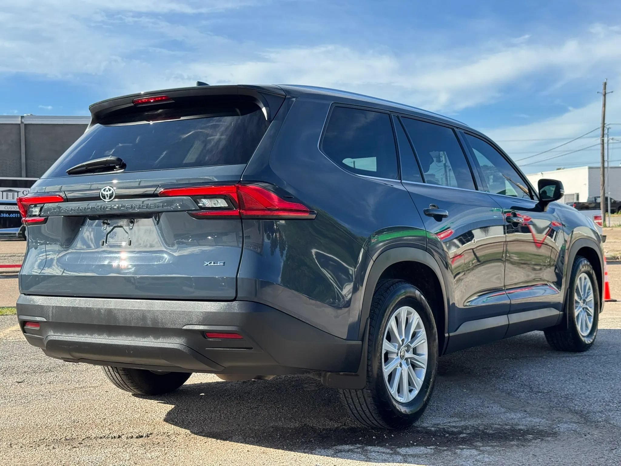 Used 2024 Toyota Grand Highlander FWD image 7