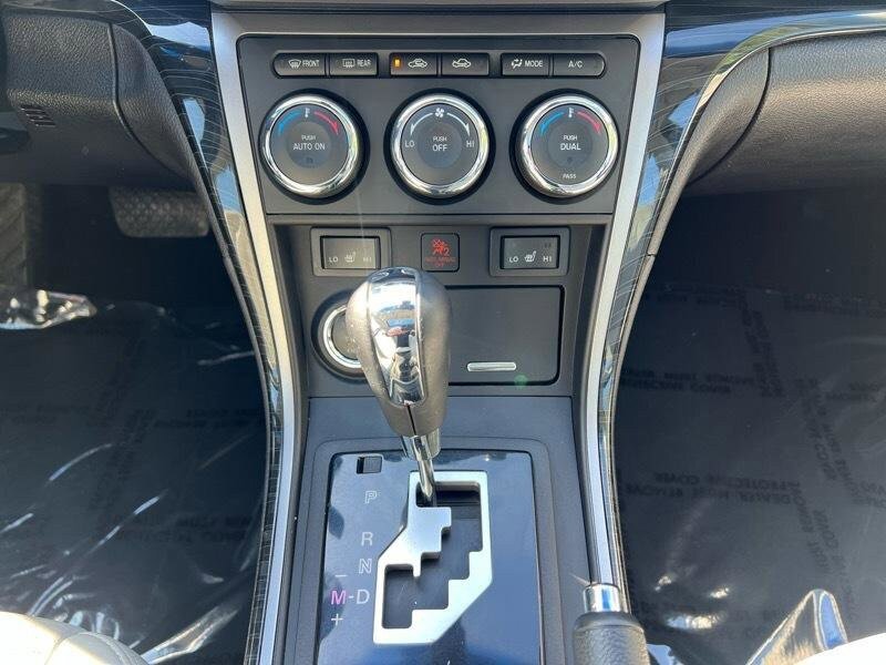 Used 2009 MAZDA MAZDA6 i Grand Touring w/ Moonroof & Bose Pkg FWD image 15