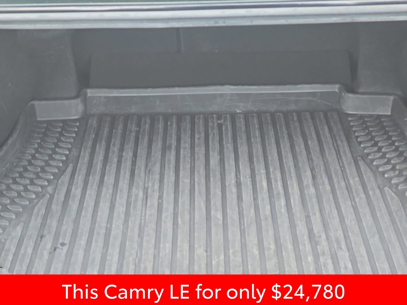 Used 2025 Toyota Camry LE FWD image 18