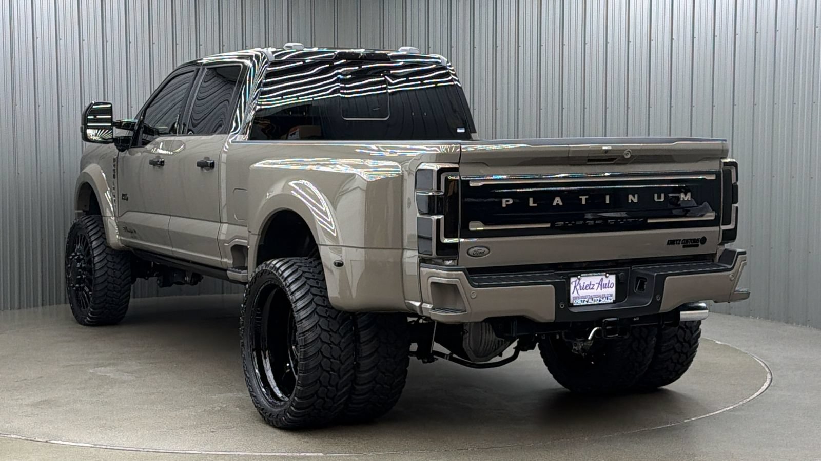 Used 2026 Ford F450 Platinum w/ Platinum Plus Package AWD/4WD image 3