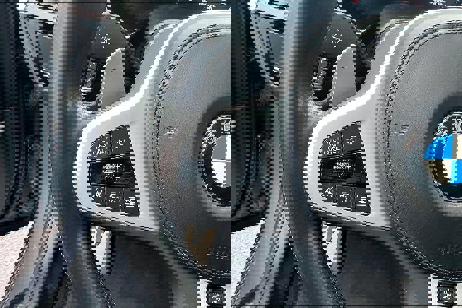 Used 2020 BMW M550i xDrive image 20