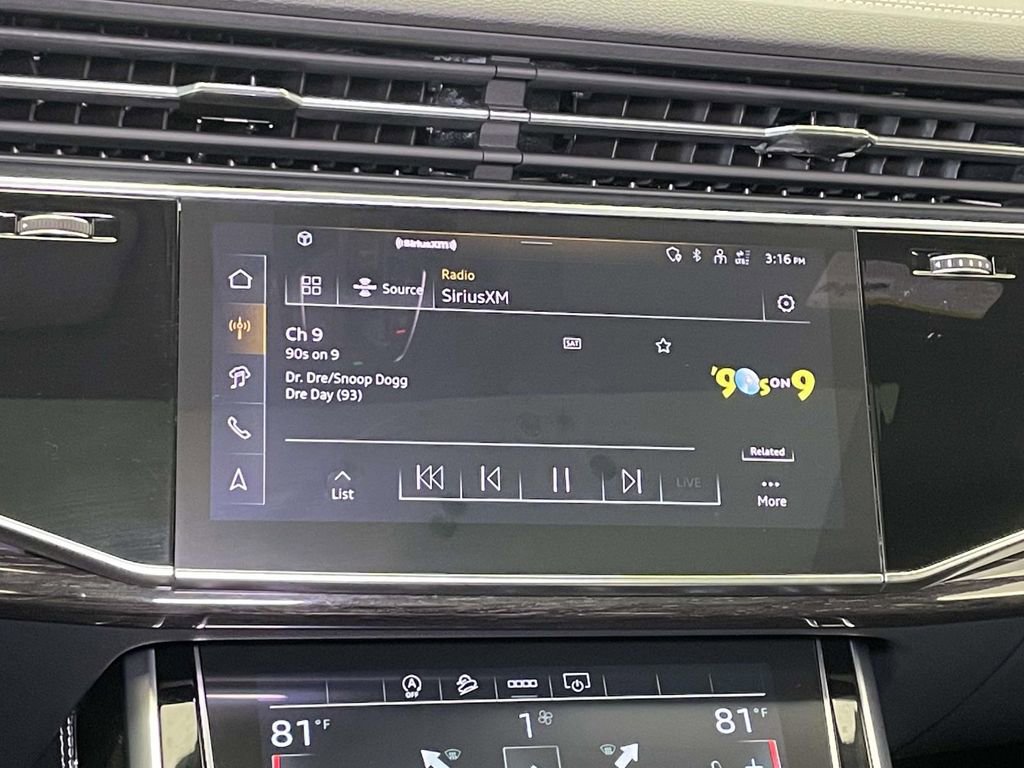 Certified 2025 Audi Q7 3.0T Premium Plus image 29