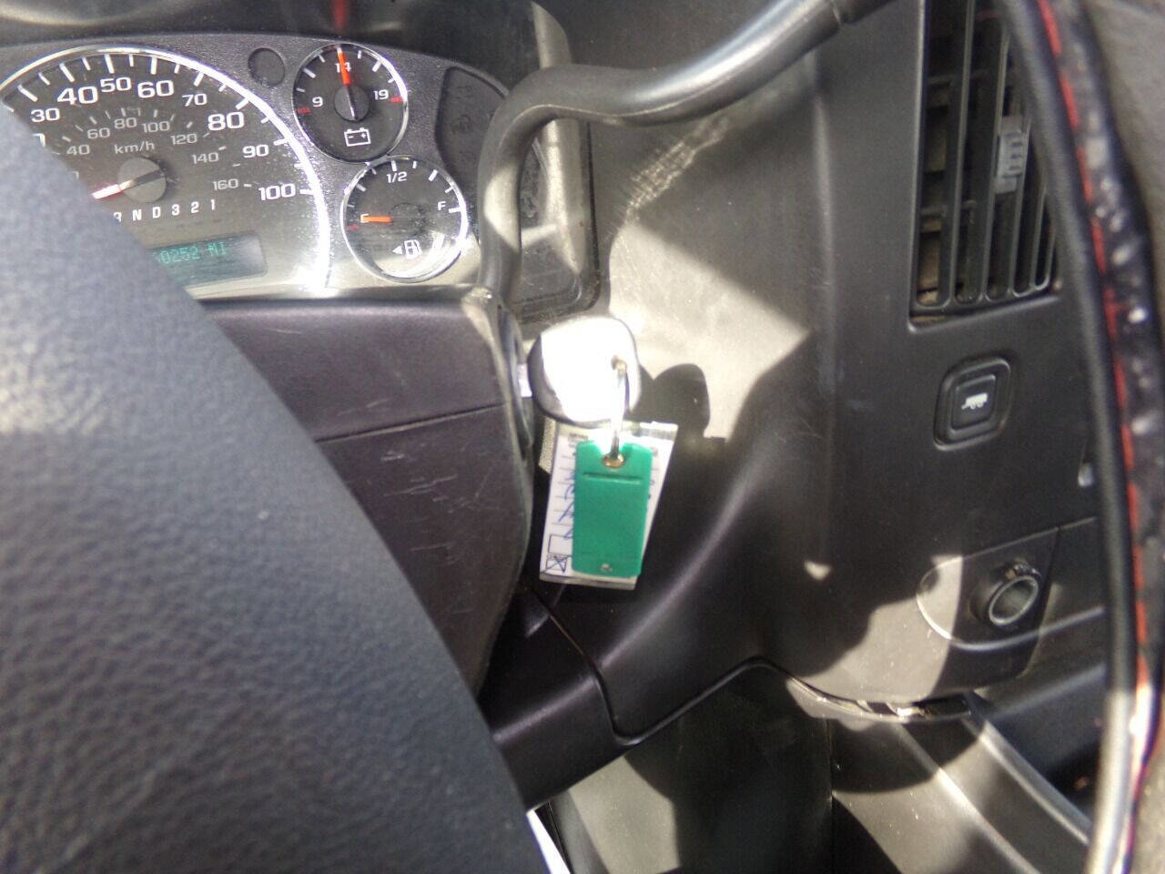 Used 2009 Chevrolet Express 3500 image 50