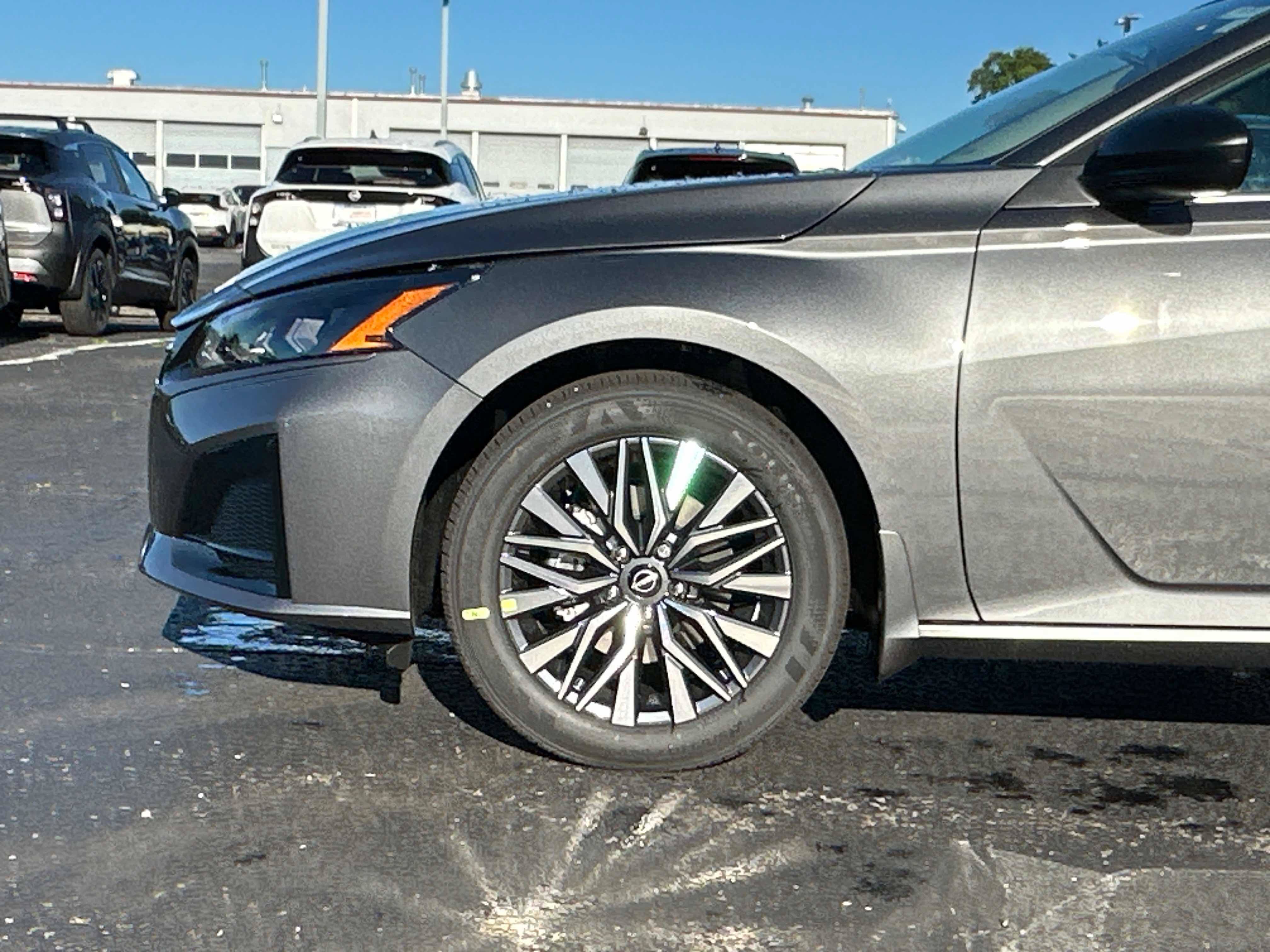 New 2026 Nissan Altima 2.5 SV AWD/4WD image 6