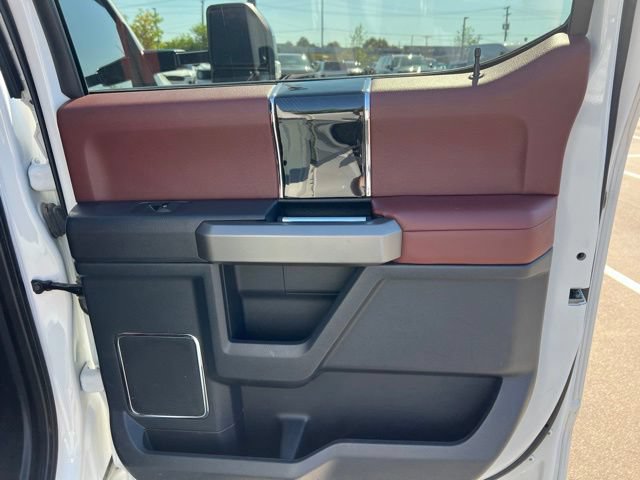 Used 2022 Ford F350 Platinum w/ Snow Plow Prep Package AWD/4WD image 13