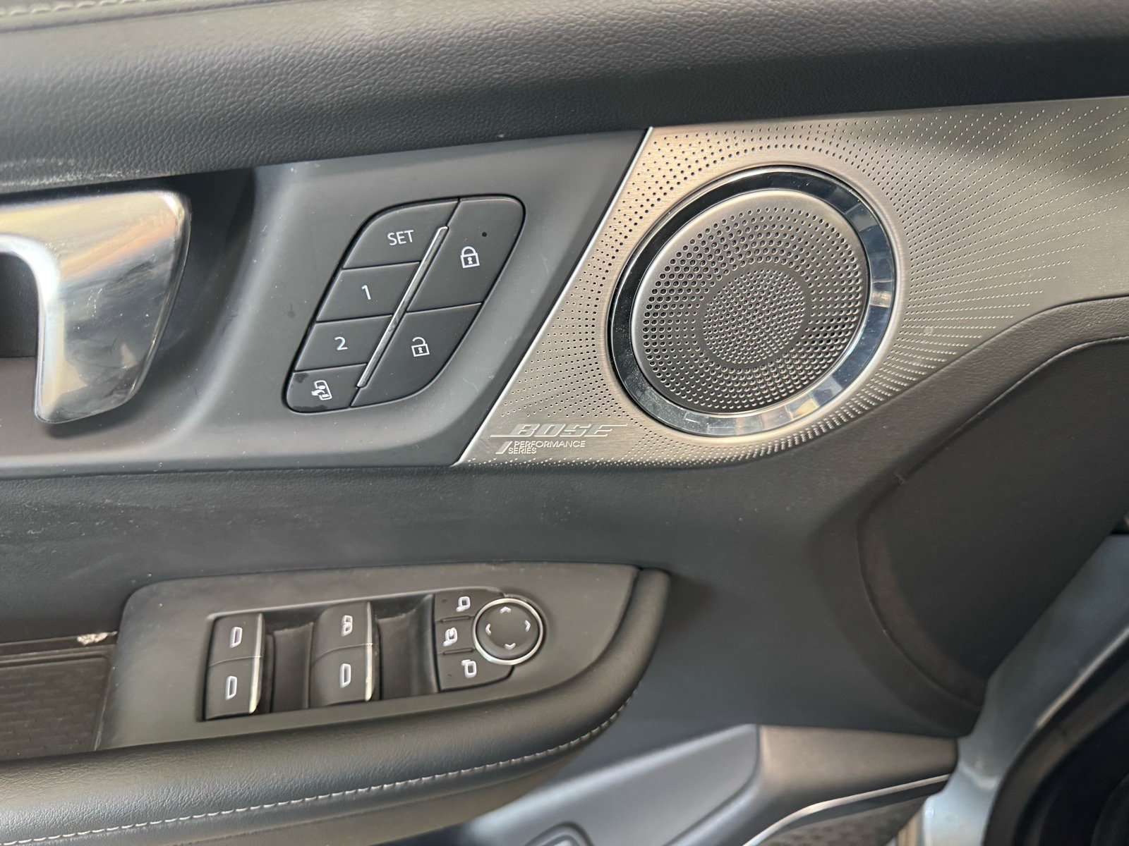 Certified 2025 Buick Enclave Avenir w/ Super Cruise Package image 18