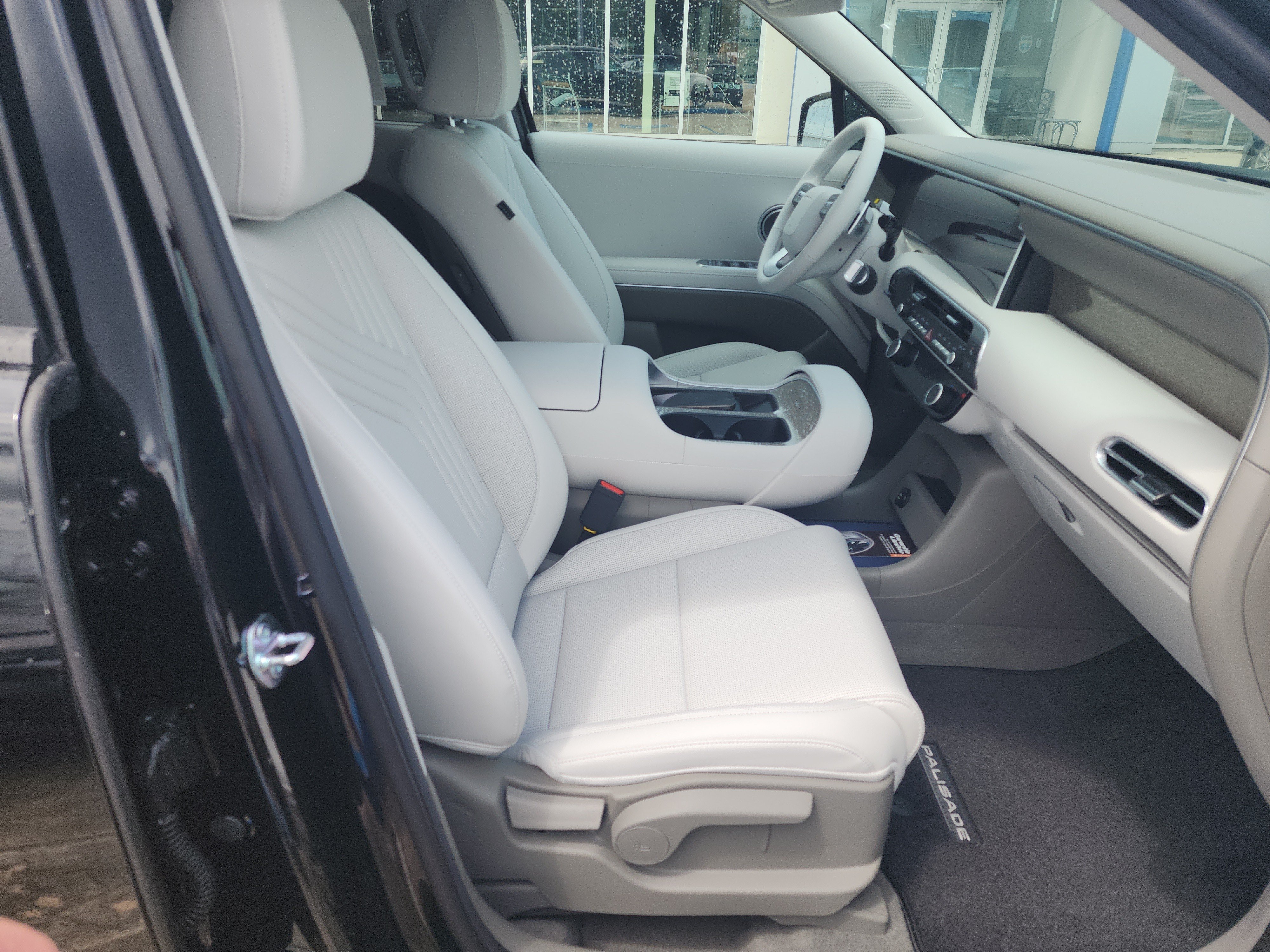 New 2027 Hyundai Palisade SEL FWD image 12