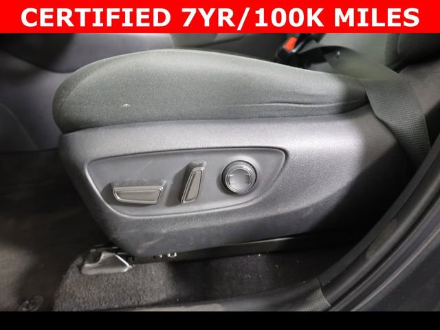 Used 2023 Toyota RAV4 XLE w/ Convenience Package FWD image 19