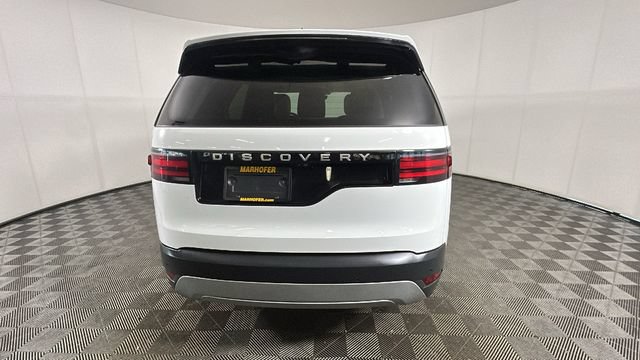 Used 2024 Land Rover Discovery S AWD/4WD image 3