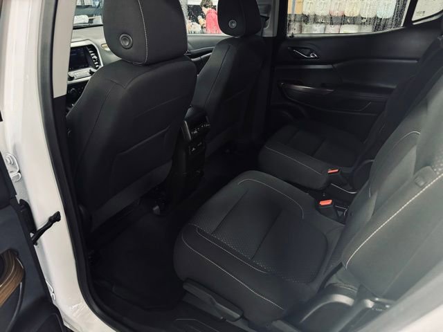 Used 2023 GMC Acadia SLE w/ Driver Convenience Package image 20